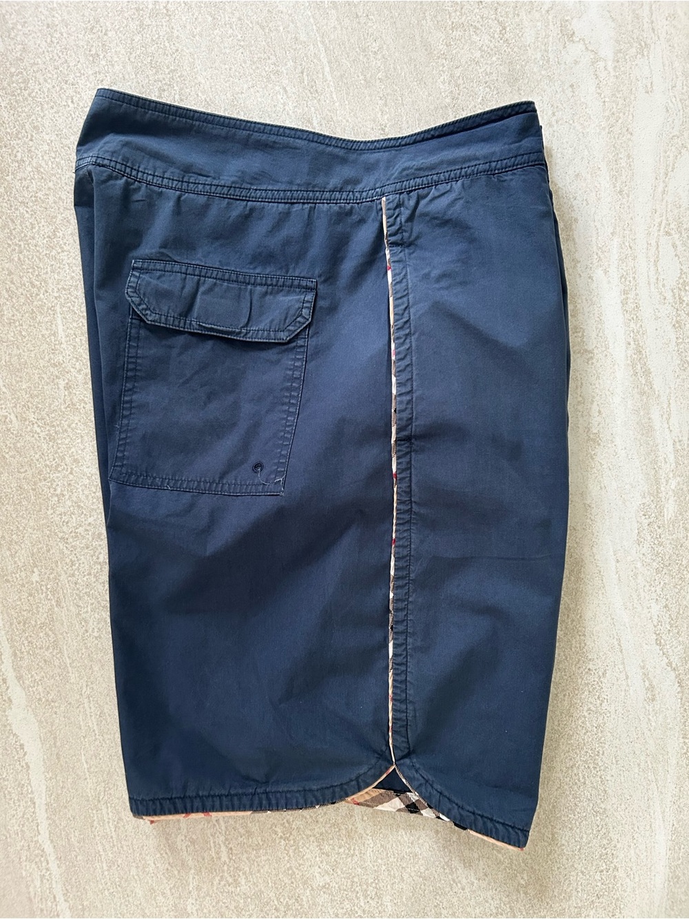 BURBERRY LONDON NOVA CHECK SWIM/BOARD SHORTS SIZE XL - Picture 3 of 7